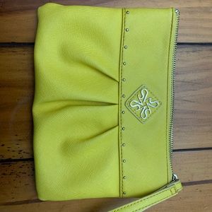 Vera Wang wristlet